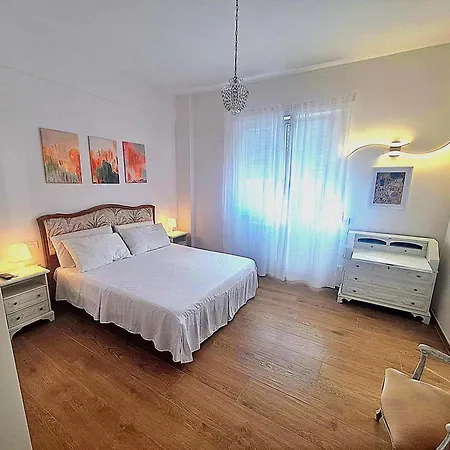 Apartment Ida's House A Citta Giardino